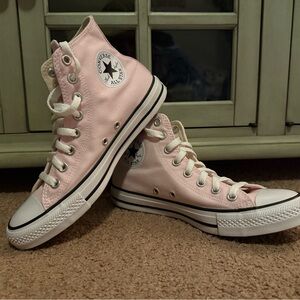 Converse Women's Light Pink High-Tops